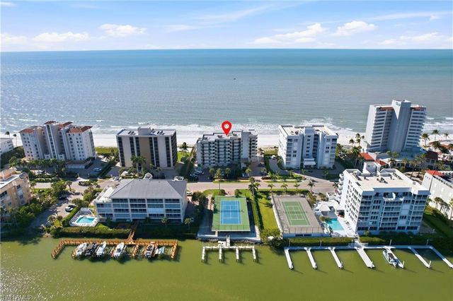 9715 Gulf Shore DR # 701, Naples, FL 34108