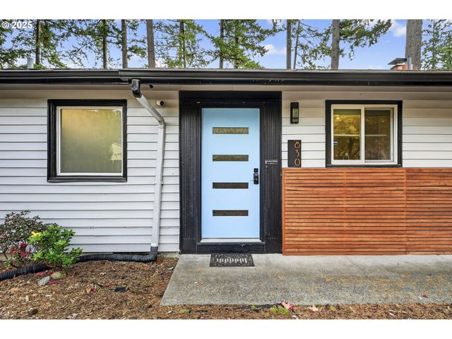 830 Ne 172ND Ave, Gresham, OR 97230