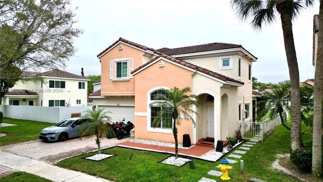 7500 NW 19th Dr, Pembroke Pines, FL 33024