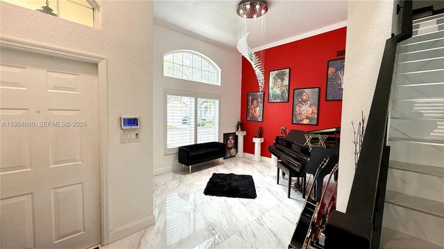 7500 NW 19th Dr, Pembroke Pines, FL 33024