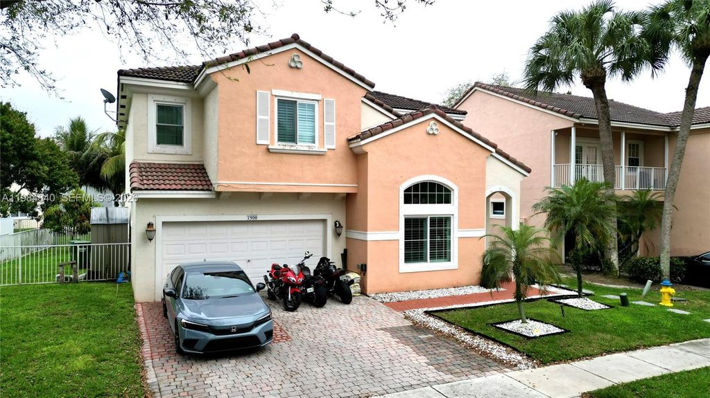 7500 NW 19th Dr, Pembroke Pines, FL 33024