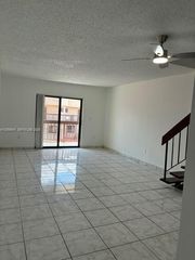 1121 SW 105th Avenue 308, Miami, FL 33174