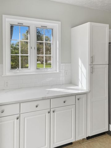 2400 LIBERTY RD, Eldersburg, MD 21784