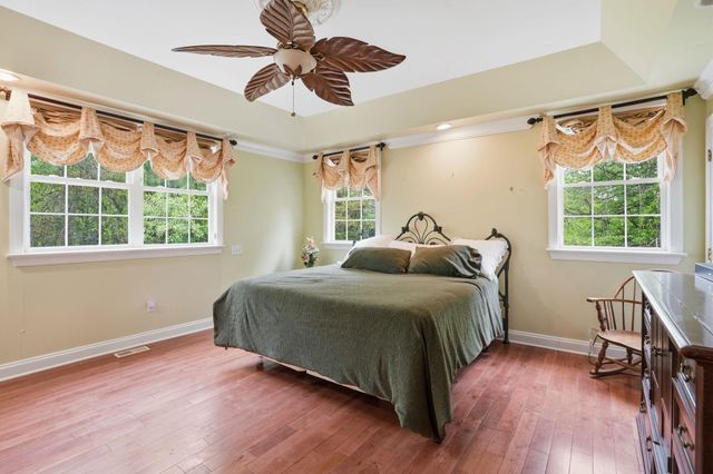2400 LIBERTY RD, Eldersburg, MD 21784