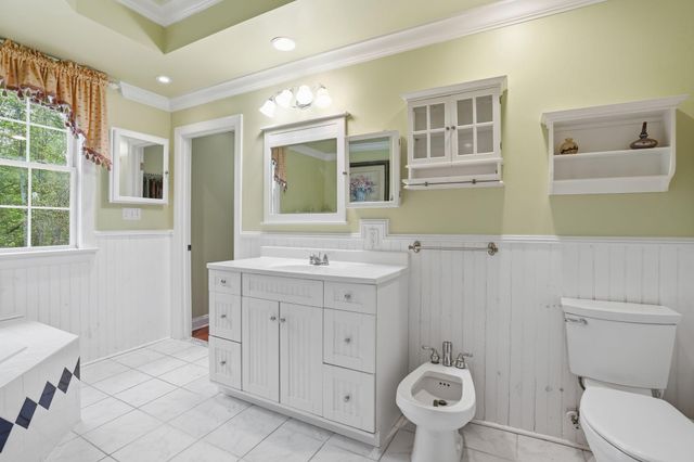 2400 LIBERTY RD, Eldersburg, MD 21784