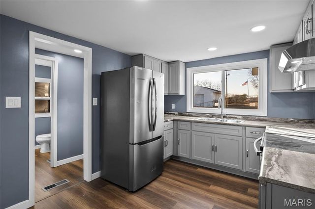 2221 Wolter Avenue, St Louis, MO 63114