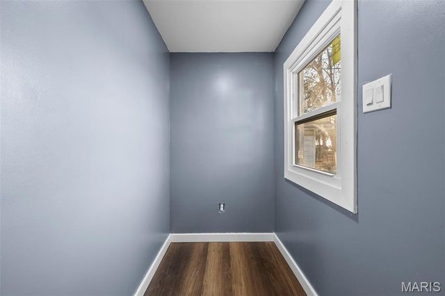 2221 Wolter Avenue, St Louis, MO 63114