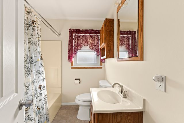 483 Park Avenue, Lincoln Park City, MI 48146