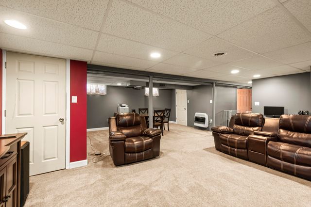 483 Park Avenue, Lincoln Park City, MI 48146