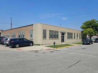 1441 S Circle Avenue, Forest Park, IL 60130