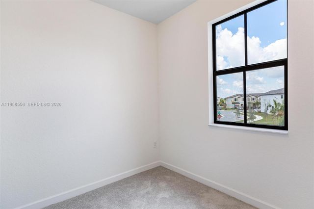 23521 SW 129th Ave, Homestead, FL 33032