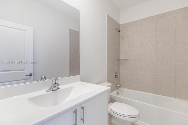 23521 SW 129th Ave, Homestead, FL 33032