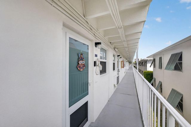 4001 S Ocean Boulevard 218, South Palm Beach, FL 33480