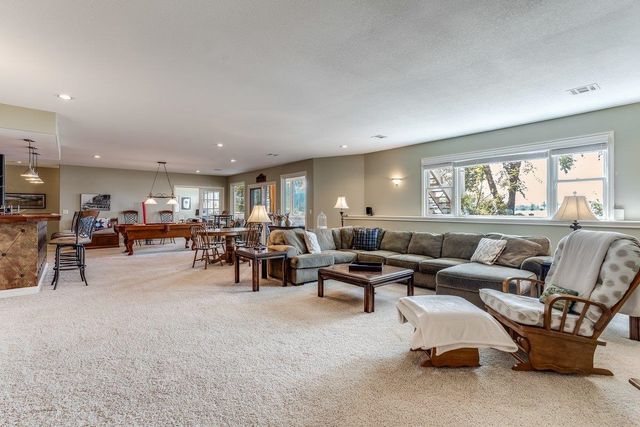 6813 W Northwind Cir, Wichita, KS 67205