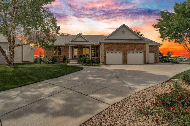 6813 W Northwind Cir, Wichita, KS 67205