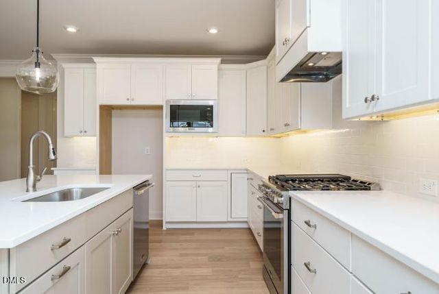 749 W Holly Springs Road, Holly Springs, NC 27540