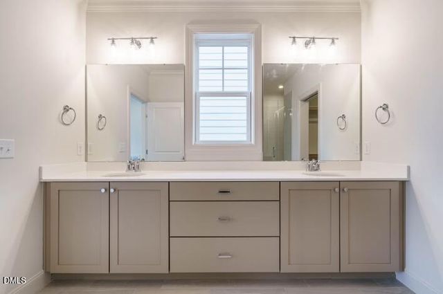 749 W Holly Springs Road, Holly Springs, NC 27540