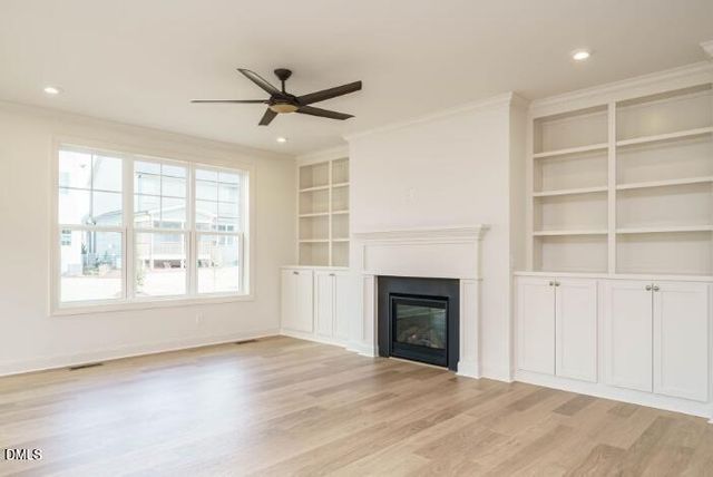 749 W Holly Springs Road, Holly Springs, NC 27540