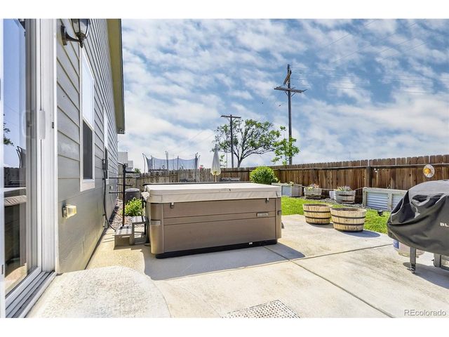 311 Thomas Ave, Keenesburg, CO 80643
