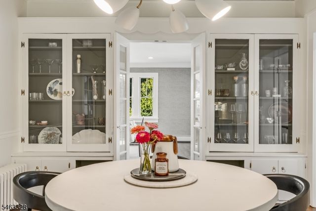 29 Orchard St, Mendham Boro, NJ 07945
