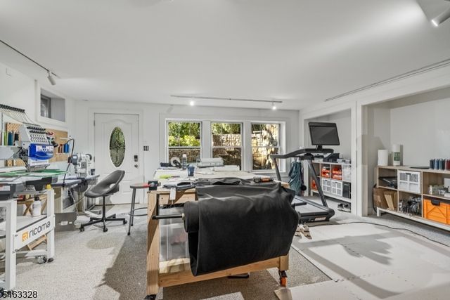 29 Orchard St, Mendham Boro, NJ 07945