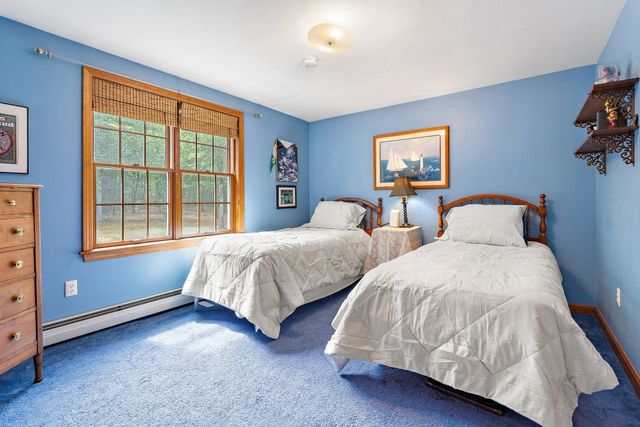 17 Hillside Drive, Townsend, MA 01469