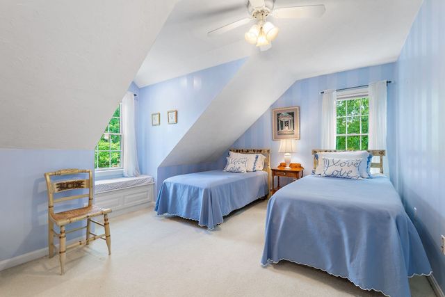 17 Hillside Drive, Townsend, MA 01469