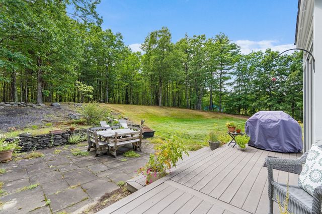 17 Hillside Drive, Townsend, MA 01469