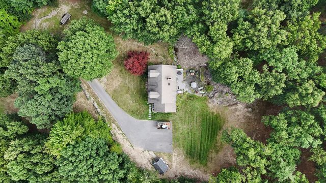 17 Hillside Drive, Townsend, MA 01469