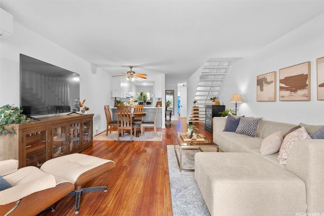 444 Lunalilo Home Road 327, Honolulu, HI 96825