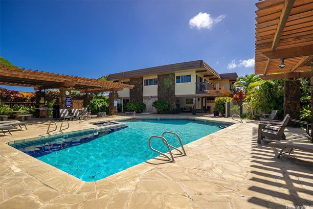 444 Lunalilo Home Road 327, Honolulu, HI 96825
