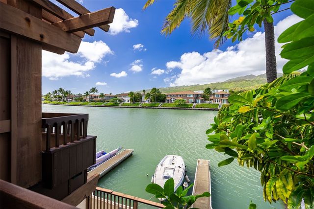 444 Lunalilo Home Road 327, Honolulu, HI 96825