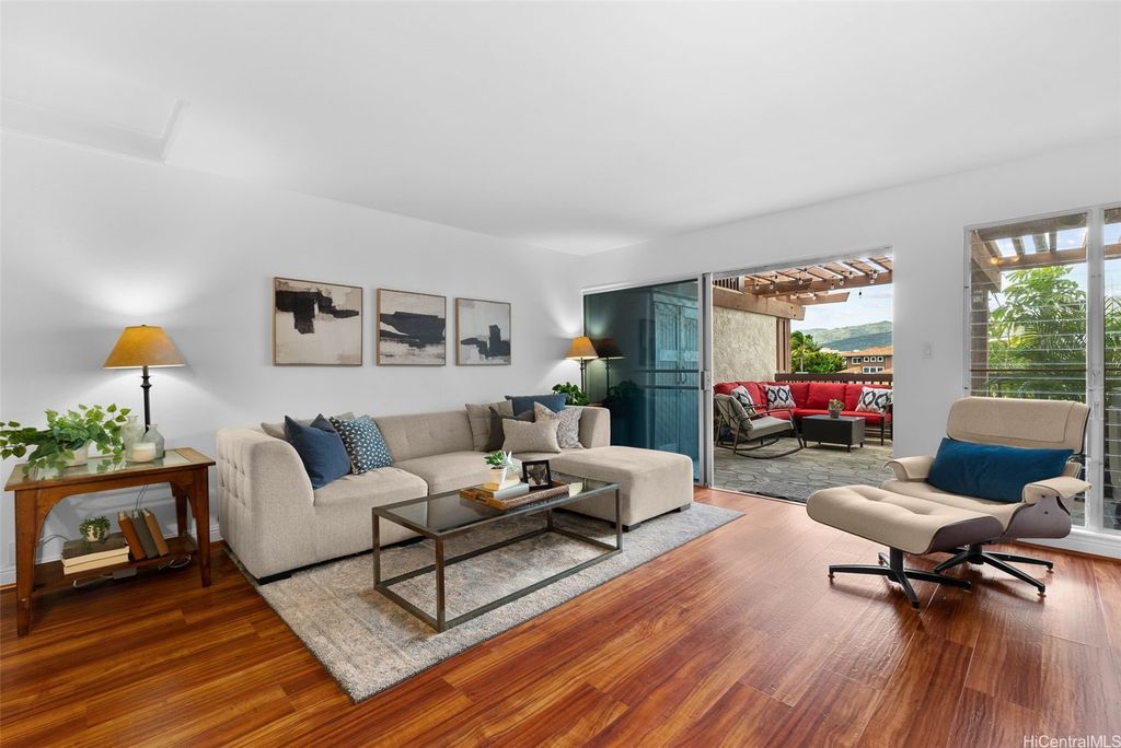 444 Lunalilo Home Road 327, Honolulu, HI 96825