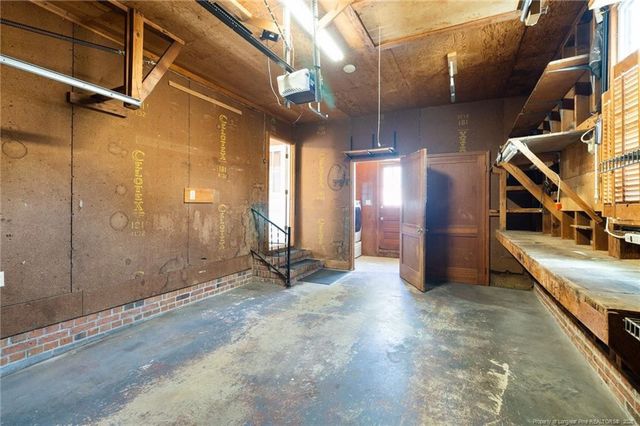 6239 Milford Road, Fayetteville, NC 28303