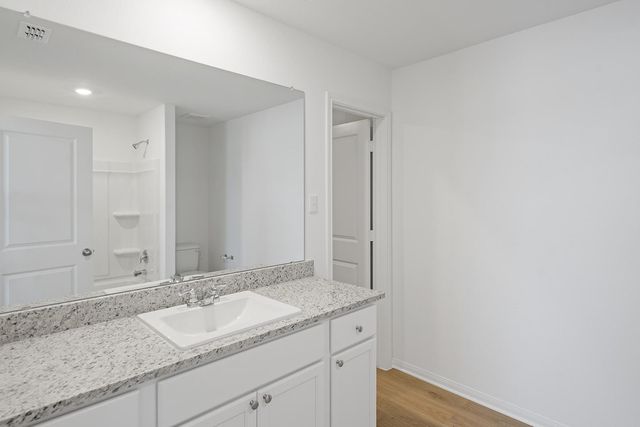 133 Desert Hare DR, Jarrell, TX 76537