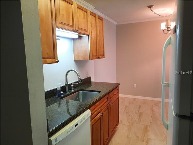 1695 LEE ROAD B210, Winter Park, FL 32789