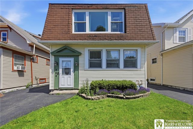 464 Taunton Place, Buffalo, NY 14216