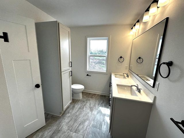 226 Fairway DRIVE, Sheboygan Falls, WI 53085