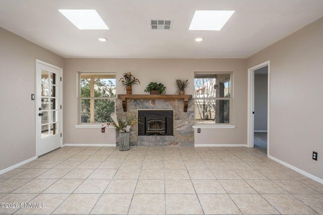 3204 Jupiter Road, Las Cruces, NM 88012