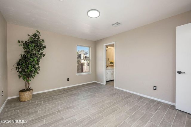 3204 Jupiter Road, Las Cruces, NM 88012