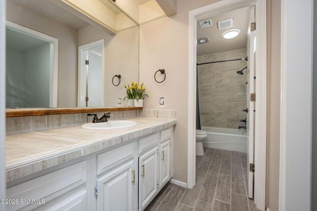 3204 Jupiter Road, Las Cruces, NM 88012