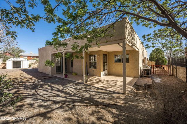 3204 Jupiter Road, Las Cruces, NM 88012