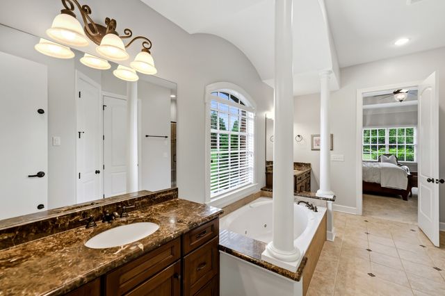 9405 Big Horn Rdg, Brentwood, TN 37027