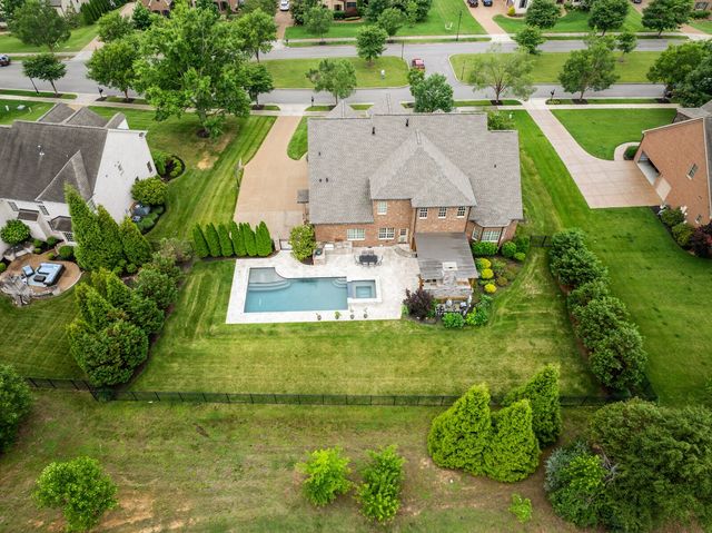 9405 Big Horn Rdg, Brentwood, TN 37027
