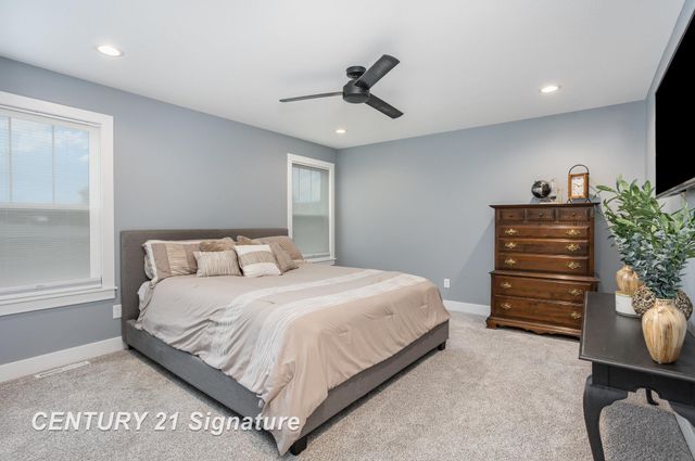 10585 Prairie View Court, Freeland, MI 48623