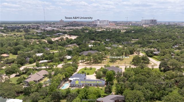 404 Hensel Avenue, Bryan, TX 77801