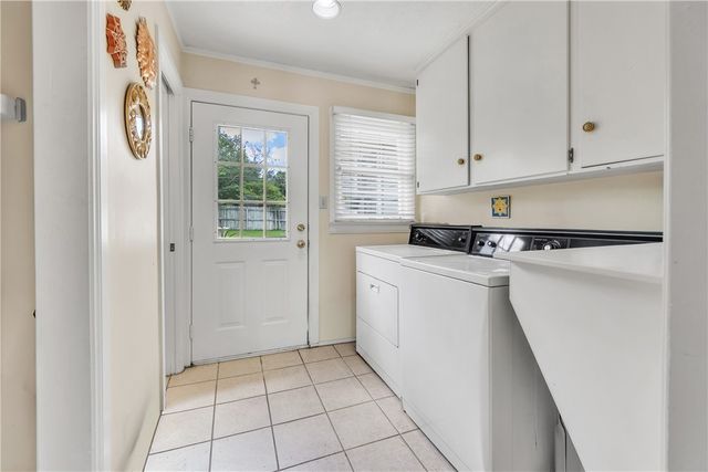 404 Hensel Avenue, Bryan, TX 77801