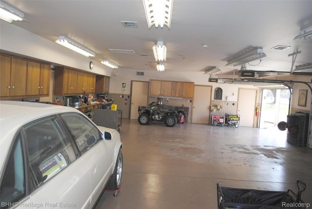 4450 Golf Club Road, Genoa Township, MI 48843