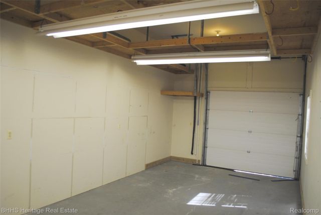 4450 Golf Club Road, Genoa Township, MI 48843