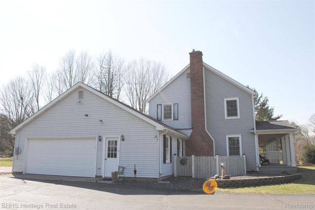 4450 Golf Club Road, Genoa Township, MI 48843